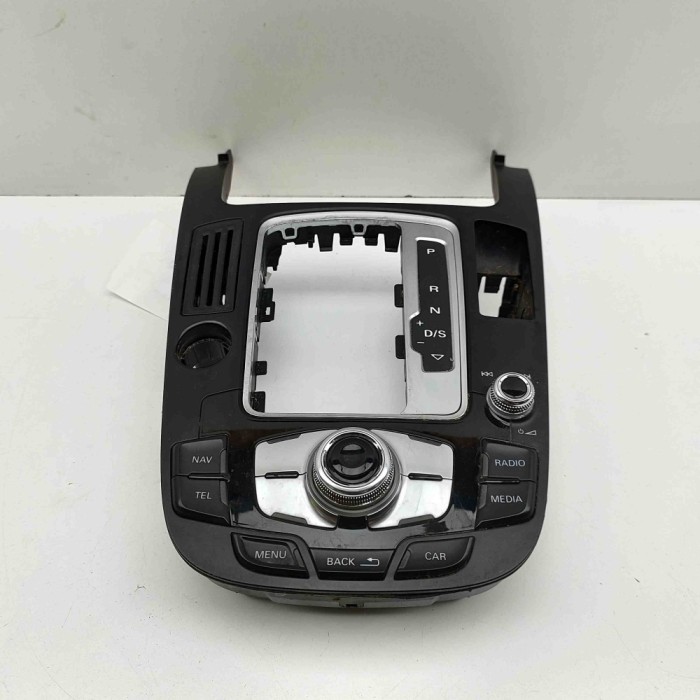 Comutator de control navigație AUDI Q5 8R 2015 OEM: 8T0919611L 31925282