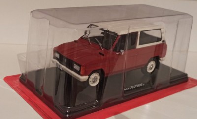 Macheta Aro 10 1980 rosu/alb- IXO/Hachette Automobile de Neuitat 1/24 foto