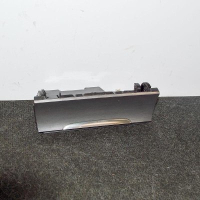 Scrumiera VW PASSAT B6 3C2 2007 OEM: 3C0863284K 2599115 foto