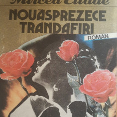 Nouăsprezece trandafiri - Mircea Eliade