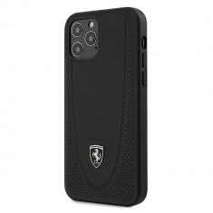 Husa Ferrari din piele pentru iPhone 12 / 12 Pro (6.1&amp;quot;), Off Track Perforated Collection, Negru foto