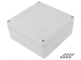 Carcasă Universală 135x135x60mm cu Bucșă din Alamă, KRADEX