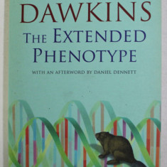 The extended phenotype : the long reach of the gene / Richard Dawkins