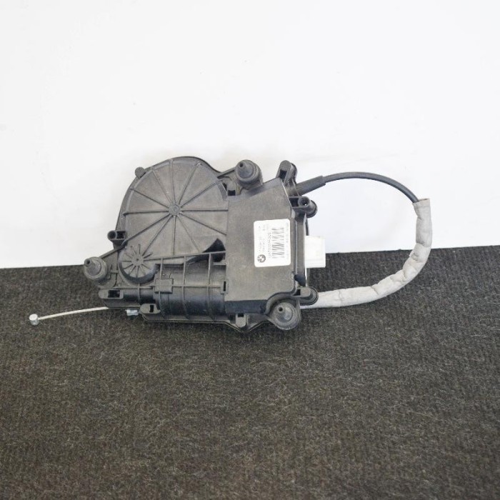 Motor soft close haion BMW X5 F15, F85 2015 OEM: 7303443 | 10026612