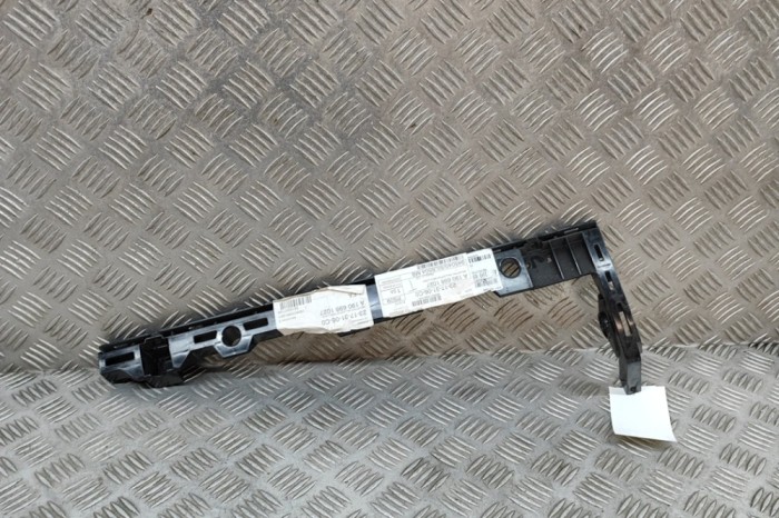 Suport prag lateral st&acirc;nga față MERCEDES-BENZ AMG GT C190 2014 OEM: A1906981027 27612033