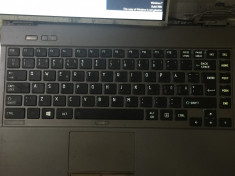 Tastatura iluminata Toshiba Portege Z930 cu palmrest , touchpad, boxe foto