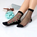 Cumpara ieftin Sosete pentru dama, SS175, model flori, Negru, marime universala (35-39)