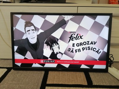 Televizor led smarttech full hd foto