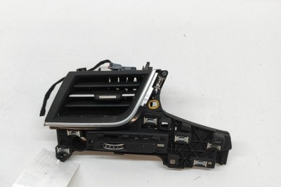 Gura de ventilație planșa de bord AUDI Q7 4M 2016 OEM: 4M1820901AN | 32061599 foto