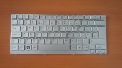 Tastatura laptop second hand SONY VGN-CR Silver UK foto