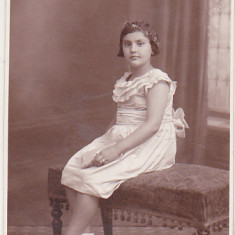 bnk foto Portret de fata - Foto Modern Ploesti 1934
