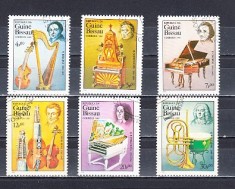 A12 S4 2 - Timbre foarte vechi - Guineea Bissau - instrumente muzicale