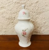VAS CU CAPAC- PORTELAN ROYAL PORZELLAN BAVARIA KPM GERMANY HANDARBEIT H24cm