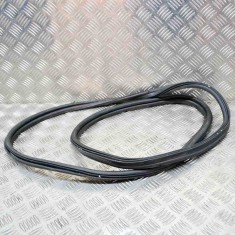 Garnitura de cauciuc haion BMW 2 Cabrio F23 2016 OEM: 7304538 13727728
