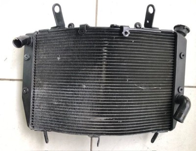 Yamaha R6 RJ11 2006-2007 Radiator apa - Defect ! foto