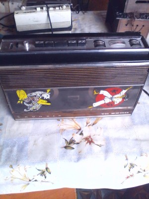 Magnetofon Grundig TK 2200 pe baterii An 1967-69 foto