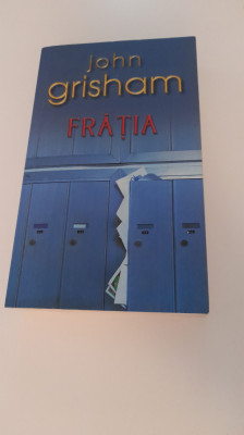 JOHN GRISHAM-FRATIA foto