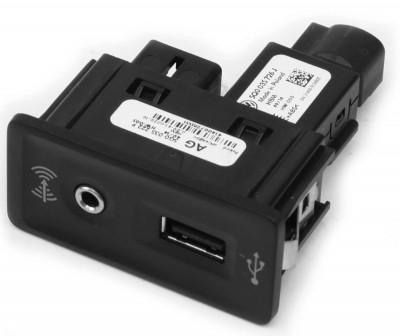 Conector Auxiliar Usb / Jack Oe Seat Leon 5F1 2012&amp;rarr; 5G0035222F foto