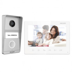 Kit videointerfon analogic 7inch, camera 2MP, conectare 2 fire - HIKVISION DS-KIS101-P(S)