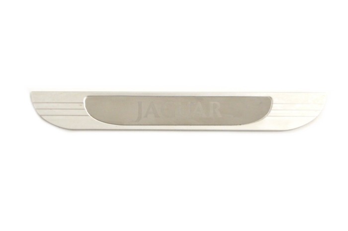 Ornament prag interior dreapta spate JAGUAR XJ X350 2005 OEM: 1R83-13244-AD 13334700