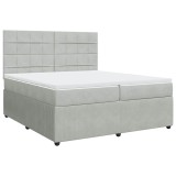 Cumpara ieftin Pat box spring cu saltea, gri deschis, 200x200 cm, catifea