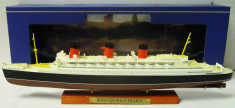 Macheta RMS Queen Mary transatlantic 1934 scara 1:1250 foto