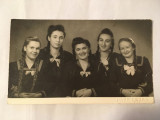 Fotografie veche 5 fete, Papp Lenke, anii 50 (?)