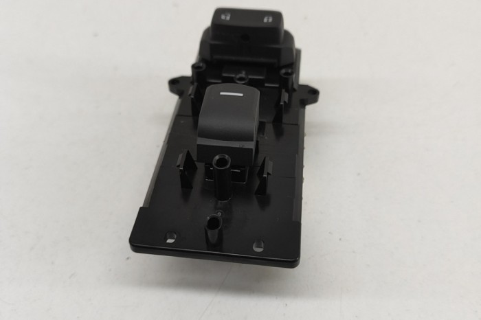 Buton geam ușă dreapta față HONDA CIVIC X Hatchback FC_, FK 2021 OEM: 83545-TGG-A110-BLK,83545TGGA110BLK 27524734