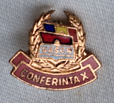 PCR - Conferinta a Xa UASCR, Insigna SUPERBA email la cald, anii 1970 foto