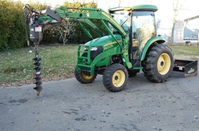 Tractor John-Deere 4320 /E-Hydro 4x4 foto