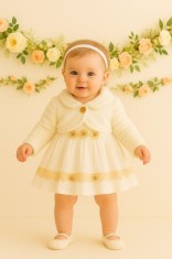 Rochita eleganta bebelusi cu bolerou pufos ivoire si dantela &ndash; Tinuta speciala