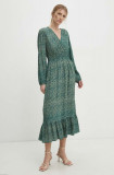 Cumpara ieftin Answear Lab rochie culoarea verde, midi, evazati