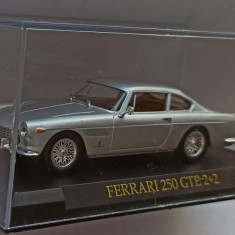 Macheta Ferrari 250 GTE 2+2 1963 - IXO/Altaya 1/43 (ver. bl)