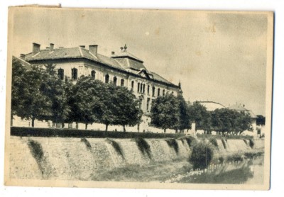 AD 959 C. P. VECHE -LUGOJ -LICEUL DE BAIETI -RPR -CIRCULATA 1955 foto