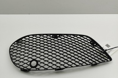 Grila st&amp;acirc;nga față MERCEDES-BENZ C W205 2017 OEM: A2058852523 30391140 foto