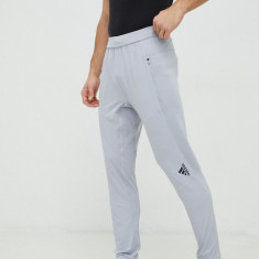 Adidas Performance pantaloni de antrenament designed for training barbati, culoarea gri, neted