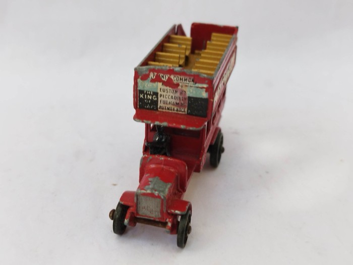 bnk jc Matchbox Yesteryear Y2 B Type London Bus