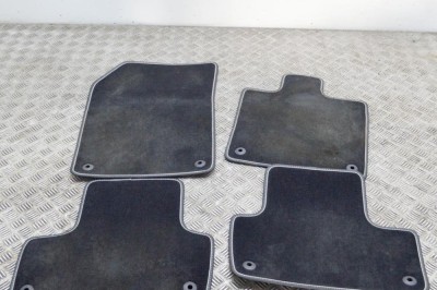 Set covorașe VOLVO XC60 II 246 2019 OEM: 32216561 | 14893038 foto