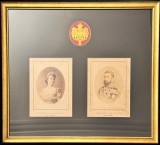 Suveranii Rom&acirc;niei, regele Carol I și regina Elisabeta, două fotografii de cabinet, atelier Sz&ouml;ll&ouml;sy