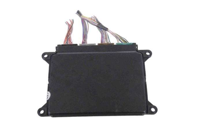 Alt modul de control TESLA MODEL S 2014 OEM: 1034215-00-A 24509098