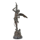 Cupidon cu arcul-statueta din bronz cu un soclu din marmura TBF-4