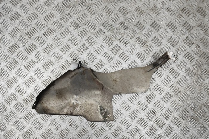 Protecție termică BMW 5 E39 2001 OEM: 1093383 | 25431591