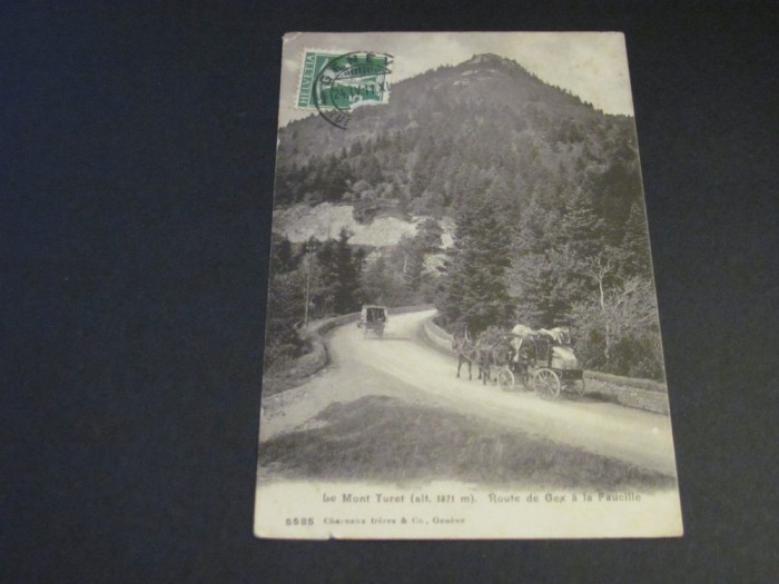 Carte Poștală Vintage Elveția -&bdquo;Drumul de la Gex la Faucille&rdquo;,Diligență și Peisaj Montan (cel mai probabil din perioada 1900&ndash;1940)