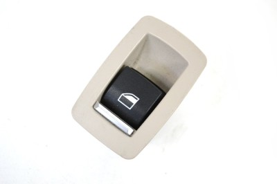 Buton geam ușă dreapta spate BMW 3 F30, F80 2017 OEM: 9361937,61319361937 11248161 foto