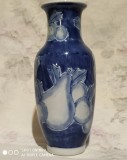 Cumpara ieftin Vază Vintage Porțelan China Japonia, Albastru Cobalt, Pictată Manual, 21cm, Antichitate Colecție