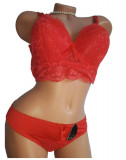 Set lenjerie intima dama, tanga si bustiera din dantela push up, rosu