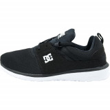 Pantofi sport barbati DC Shoes Heathrow ADYS700071-BKW