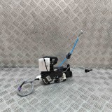 &Icirc;ncuietoare ușă dreapta față MERCEDES-BENZ GLA X156 2015 OEM: A1667200635 22792975