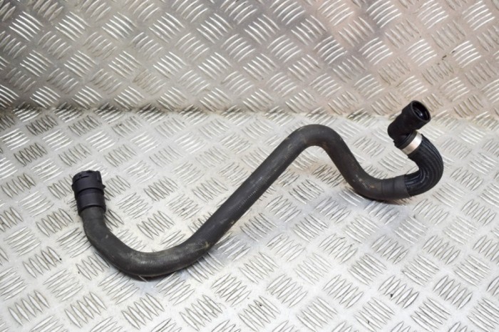 Furtun de lichid de răcire LAND ROVER RANGE ROVER EVOQUE L538 2012 OEM: BJ32-8274-AA 14926410