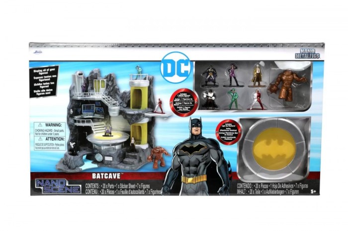JADA BATMAN PESTERA LUI BATMAN